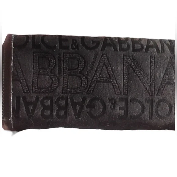 ** BUY NOW ** Giveaway Entry Skin Care Bundle - LV & Dolce & Gabana Wallet Combo - Picture 5 of 5